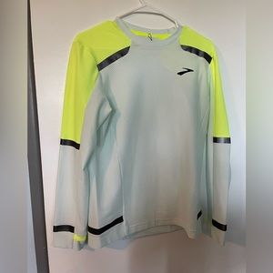 Brooks Run Happy shirt